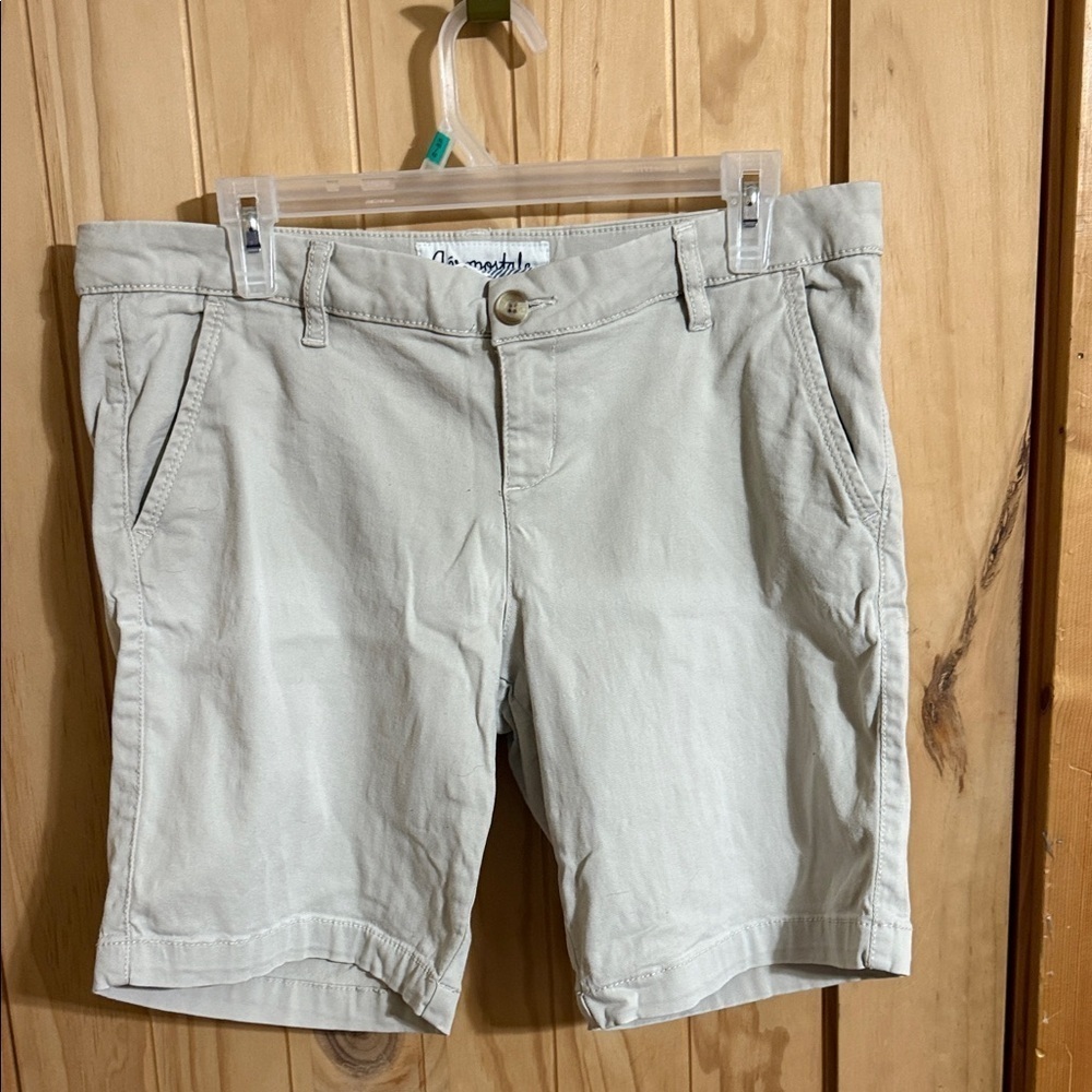 Aeropostale Casual Tan Women's Shorts